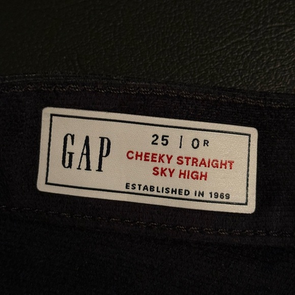 Gap Sky High Cheeky Straight Vegan Leather Pants (Size 25) - Picture 7 of 7